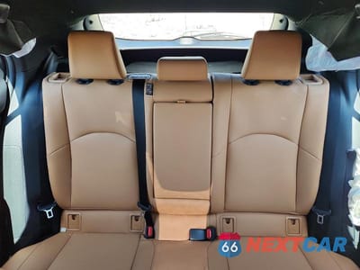 Zdjęcie 10 z 13 samochodu: 2025 LEXUS UX 300H PREMIUM VIN:JTHUCJDH0S2011309 - miniatura