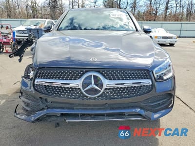 Piąte zdjęcie samochodu w środku: 2023 MERCEDES-BENZ GLC COUPE 300 4MATIC VIN:W1N0J8EB0PG158709 - miniatura