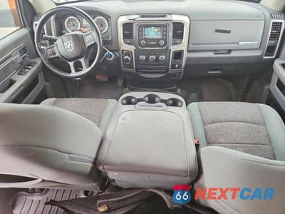 Zdjęcie 8 z 11 samochodu: 2016 RAM 1500 SLT VIN:1C6RR6GT9GS326806 - miniatura