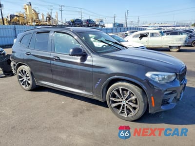 Czwarte zdjęcie samochodu z boku: 2020 BMW X3 SDRIVE30I VIN:5UXTY3C03L9C16302 - miniatura