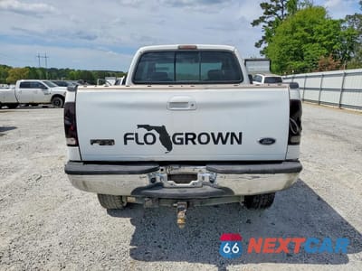 Zdjęcie 6 z 11 samochodu: 2006 FORD F350 SRW SUPER DUTY VIN:1FTWX31P06EC19541 - miniatura