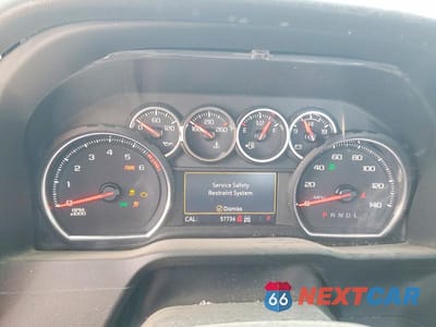 Zdjęcie 9 z 12 samochodu: 2021 CHEVROLET SILVERADO K1500 LT TRAIL BOSS VIN:1GCPYFED7MZ439980 - miniatura
