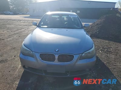Piąte zdjęcie samochodu w środku: 2007 BMW 530 XI VIN:WBANF73517CU21624 - miniatura