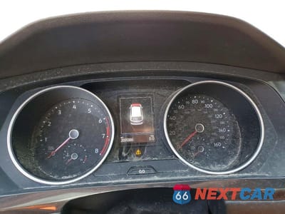Zdjęcie 9 z 13 samochodu: 2018 VOLKSWAGEN TIGUAN SE VIN:3VV2B7AX2JM191508 - miniatura