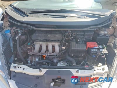 Zdjęcie 12 z 14 samochodu: 2011 HONDA FIT VIN:JHMGE8H3XBS007993 - miniatura