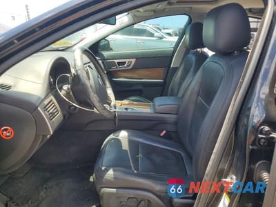 Zdjęcie 7 z 12 samochodu: 2009 JAGUAR XF SUPERCHARGED VIN:SAJWA07C591R31786 - miniatura