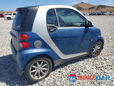 Trzecie zdjęcie samochodu z tyłu: 2008 SMART FORTWO PURE VIN:WMEEJ31X98K171492 - miniatura