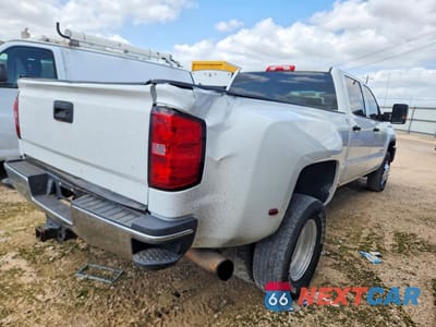 Trzecie zdjęcie samochodu z tyłu: 2015 GMC SIERRA K3500 VIN:1GT421C80FF631355 - miniatura