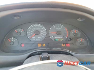 Zdjęcie 9 z 13 samochodu: 2000 FORD MUSTANG GT VIN:1FAFP42X1YF201055 - miniatura