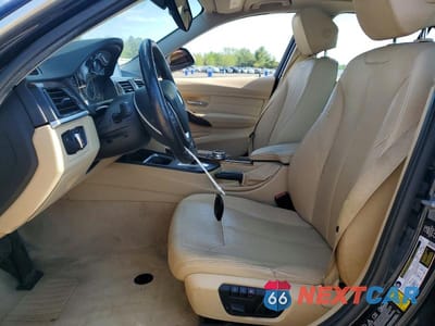 Zdjęcie 7 z 12 samochodu: 2015 BMW 328 XI SULEV VIN:WBA3B5C50FP653016 - miniatura