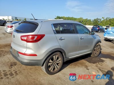 Trzecie zdjęcie samochodu z tyłu: 2013 KIA SPORTAGE EX VIN:KNDPC3A27D7357423 - miniatura