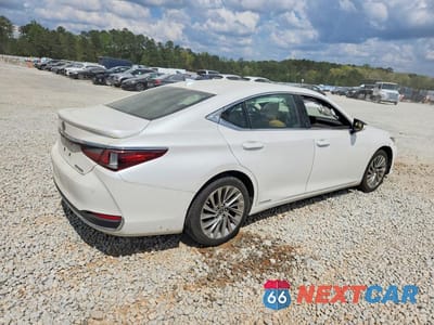 Trzecie zdjęcie samochodu z tyłu: 2019 LEXUS ES 300H ULTRA LUXURY VIN:JTHB21B14K2044507 - miniatura