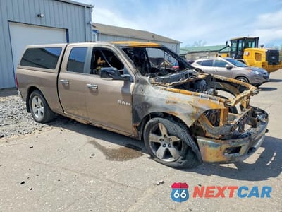 Czwarte zdjęcie samochodu z boku: 2009 DODGE RAM 1500 VIN:1D3HV18T79S809254 - miniatura