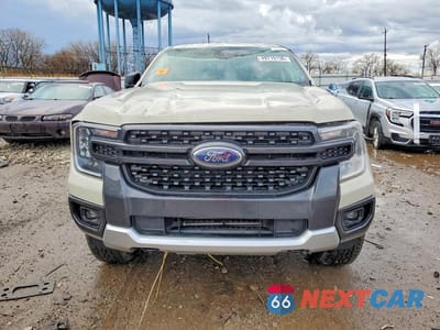 Piąte zdjęcie samochodu w środku: 2025 FORD RANGER XLT VIN:1FTER4HH4SLE00528 - miniatura