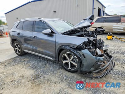 Czwarte zdjęcie samochodu z boku: 2026 VOLKSWAGEN TIGUAN SE VIN:3VVFR7RM4TM019233 - miniatura
