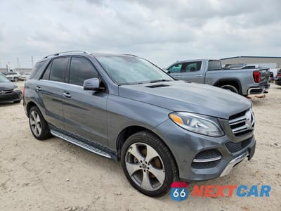 Czwarte zdjęcie samochodu z boku: 2018 MERCEDES-BENZ GLE 350 VIN:4JGDA5JB8JB158194 - miniatura