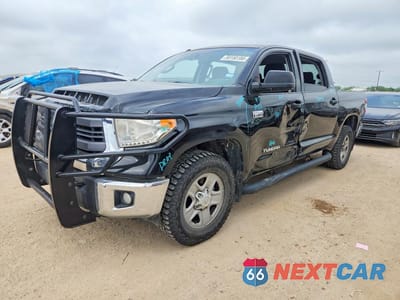 2015 TOYOTA TUNDRA SR5 5TFDW5F19FX417002 - główne zdjęcie licytacji z USA - miniatura
