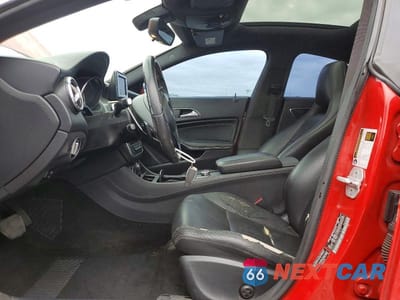 Zdjęcie 7 z 13 samochodu: 2014 MERCEDES-BENZ CLA 250 VIN:WDDSJ4EB7EN127044 - miniatura