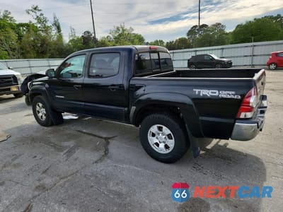 Drugie zdjęcie samochodu z przodu: 2014 TOYOTA TACOMA V6 VIN:5TFLU4EN0EX089645 - miniatura