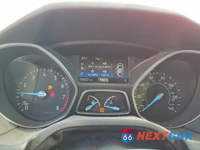 Zdjęcie 9 z 12 samochodu: 2018 FORD FOCUS TITANIUM VIN:1FADP3J2XJL277064 - miniatura