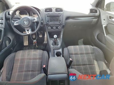 Zdjęcie 8 z 12 samochodu: 2011 VOLKSWAGEN GTI VIN:WVWGD7AJ4BW336026 - miniatura