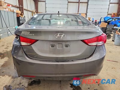 Zdjęcie 6 z 12 samochodu: 2013 HYUNDAI ELANTRA GLS VIN:5NPDH4AEXDH445916 - miniatura