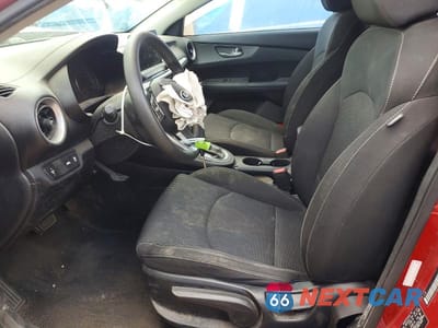 Zdjęcie 7 z 12 samochodu: 2019 KIA FORTE LXS VIN:3KPF24AD0KE099149 - miniatura
