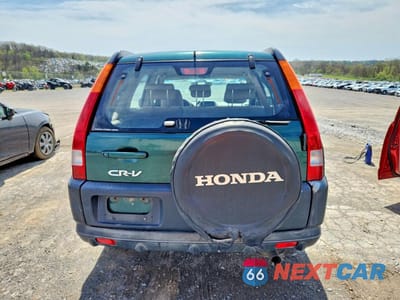 Zdjęcie 6 z 13 samochodu: 2002 HONDA CR-V LX VIN:JHLRD78432C075632 - miniatura