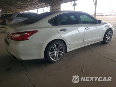 Trzecie zdjęcie samochodu z tyłu: 2016 NISSAN ALTIMA 2.5 SL VIN:1N4AL3AP5GC271093 - miniatura