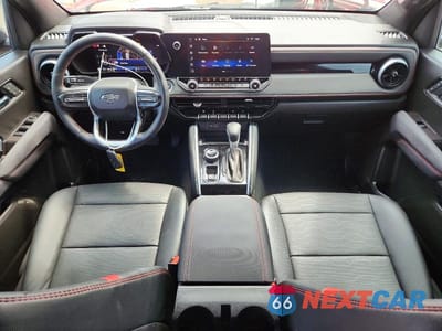 Zdjęcie 8 z 11 samochodu: 2025 CHEVROLET COLORADO Z71 VIN:1GCPTDEK1S1150302 - miniatura