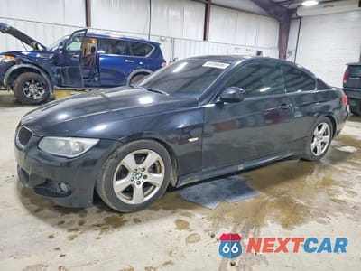 2011 BMW 328 I WBAKE3C54BE558827 - główne zdjęcie licytacji z USA - miniatura