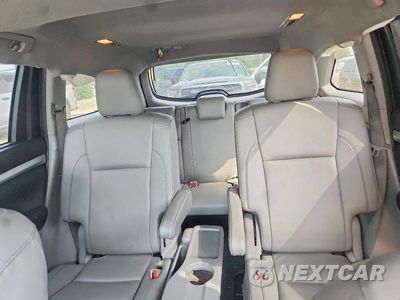 Zdjęcie 10 z 13 samochodu: 2019 TOYOTA HIGHLANDER XLE VIN:5TDKZRFH0KS307653 - miniatura