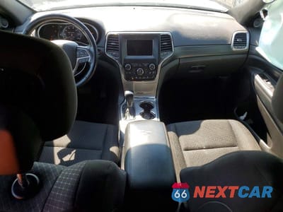 Zdjęcie 8 z 12 samochodu: 2020 JEEP GRAND CHEROKEE LAREDO VIN:1C4RJFAG8LC417212 - miniatura