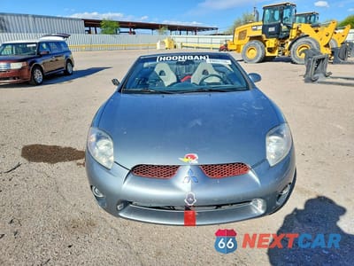 Piąte zdjęcie samochodu w środku: 2007 MITSUBISHI ECLIPSE SPYDER GT VIN:4A3AL35TX7E014983 - miniatura