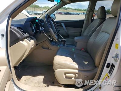Zdjęcie 7 z 12 samochodu: 2010 TOYOTA HIGHLANDER SE VIN:5TDKK3EH4AS018972 - miniatura