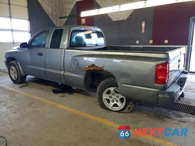 Drugie zdjęcie samochodu z przodu: 2007 DODGE DAKOTA ST VIN:1D7HE22K87S235815 - miniatura