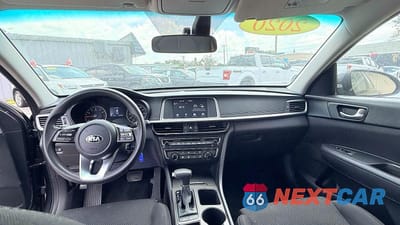 Zdjęcie 9 z 10 samochodu: 2020 KIA OPTIMA LX VIN:5XXGT4L30LG413221 - miniatura