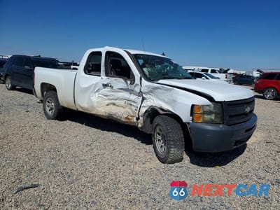 Czwarte zdjęcie samochodu z boku: 2009 CHEVROLET SILVERADO K1500 VIN:1GCEK19C99Z150488 - miniatura
