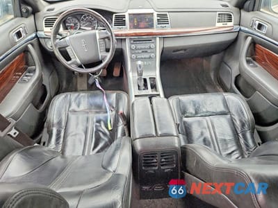 Zdjęcie 8 z 13 samochodu: 2010 LINCOLN MKS VIN:1LNHL9FT2AG608302 - miniatura