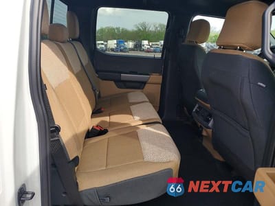 Zdjęcie 10 z 12 samochodu: 2025 FORD F350 SUPER DUTY VIN:1FT8W3BN1SEC01259 - miniatura