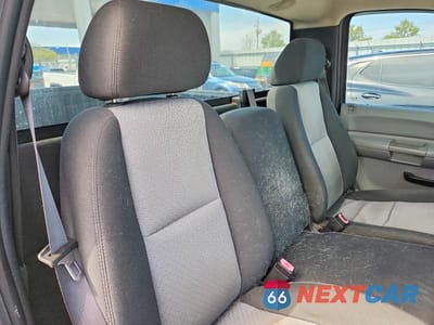 Zdjęcie 10 z 12 samochodu: 2007 CHEVROLET SILVERADO K1500 VIN:1GCEK14C67Z555048 - miniatura