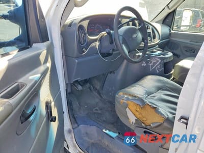 Zdjęcie 8 z 13 samochodu: 2007 FORD ECONOLINE E350 SUPER DUTY VAN VIN:1FTSE34L67DA82867 - miniatura