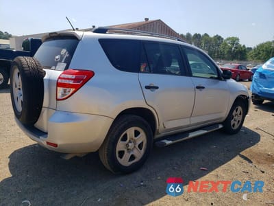 Trzecie zdjęcie samochodu z tyłu: 2012 TOYOTA RAV 4 VIN:2T3ZF4DV5CW121240 - miniatura
