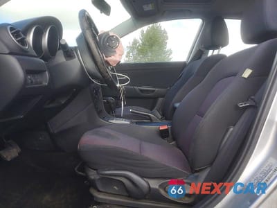 Zdjęcie 7 z 12 samochodu: 2005 MAZDA 3 HATCHBACK VIN:JM1BK343951292743 - miniatura