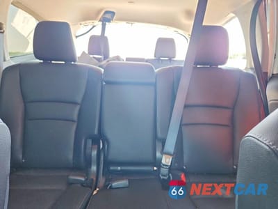 Zdjęcie 10 z 13 samochodu: 2022 HONDA PILOT SE VIN:5FNYF5H27NB021196 - miniatura