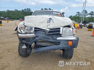 Piąte zdjęcie samochodu w środku: 1999 TOYOTA TACOMA XTRACAB VIN:4TAWN72N5XZ556688 - miniatura