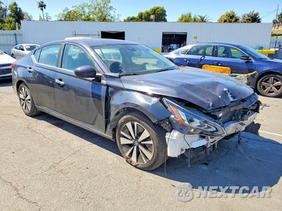 Czwarte zdjęcie samochodu z boku: 2022 NISSAN ALTIMA 2.5 SV VIN:1N4BL4DV5NN304065 - miniatura