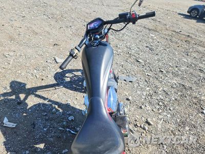 Zdjęcie 6 z 8 samochodu: 2012 HONDA VT1300 CX VIN:JH2SC61P6CK000194 - miniatura