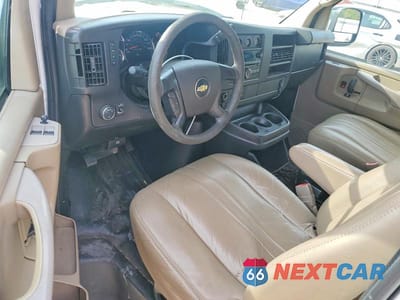 Zdjęcie 8 z 12 samochodu: 2013 CHEVROLET EXPRESS G2500 UTILITY / SERVICE VAN VIN:1GCWGGCA5D1178439 - miniatura