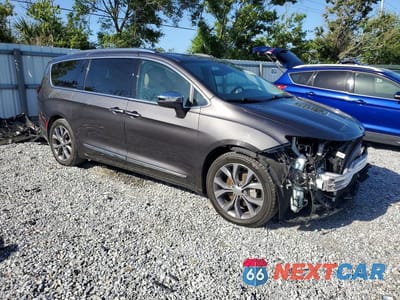 Czwarte zdjęcie samochodu z boku: 2020 CHRYSLER PACIFICA LIMITED VIN:2C4RC1GG3LR251838 - miniatura